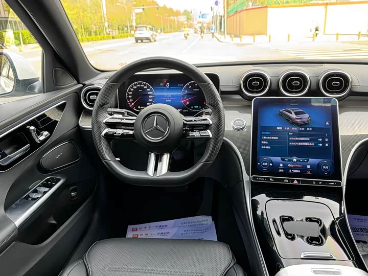 Zdjęcie 7 - Mercedes-Benz C-Class