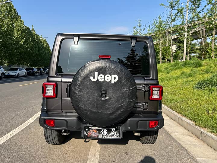 Jeep Wrangler 2021 2021款 2.0T 80周年纪念版