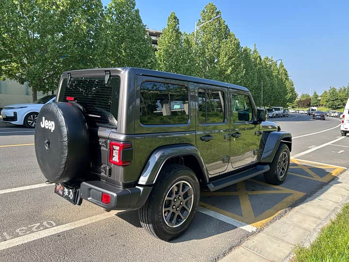 Jeep Wrangler 2021 2021款 2.0T 80周年纪念版