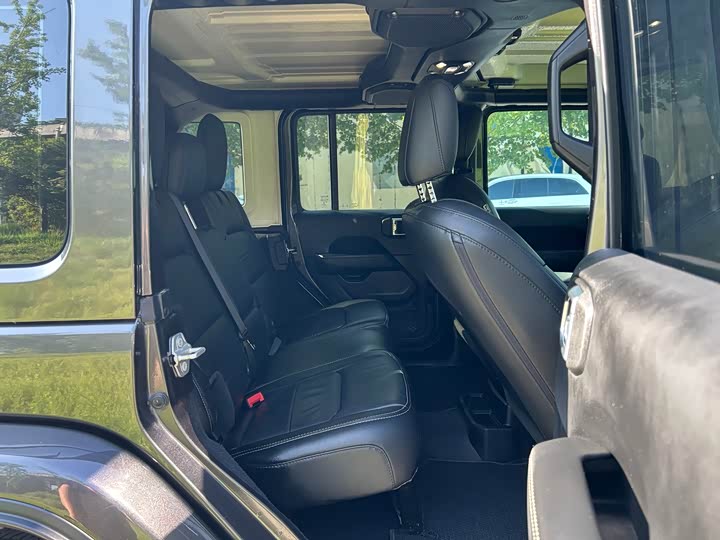 Jeep Wrangler 2021 2021款 2.0T 80周年纪念版