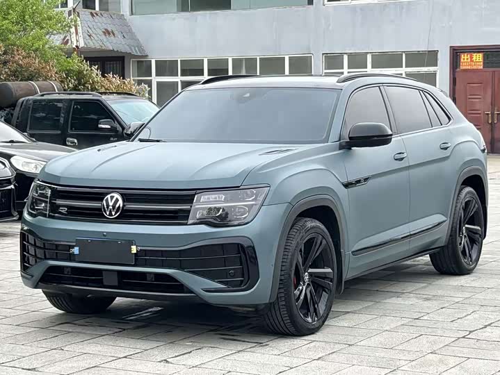 Фото 1 - Volkswagen Teramont X