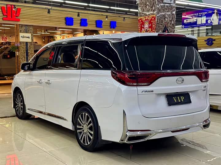 Фото 4 - GAC Trumpchi M8