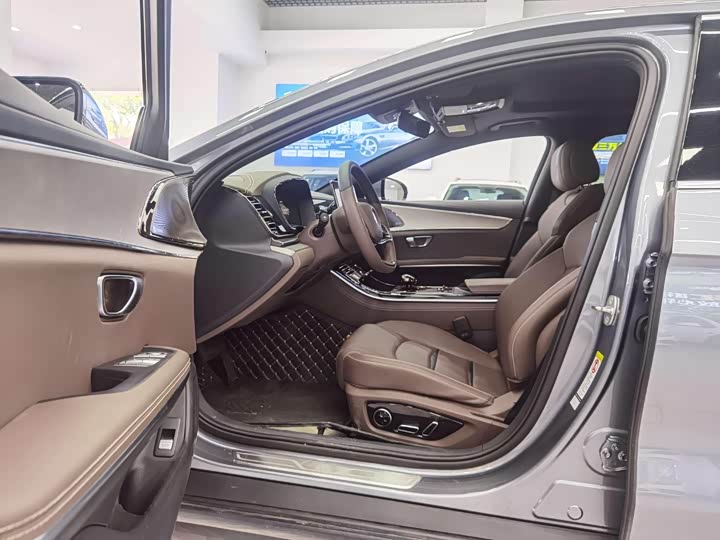 صورة 5 - BYD Han