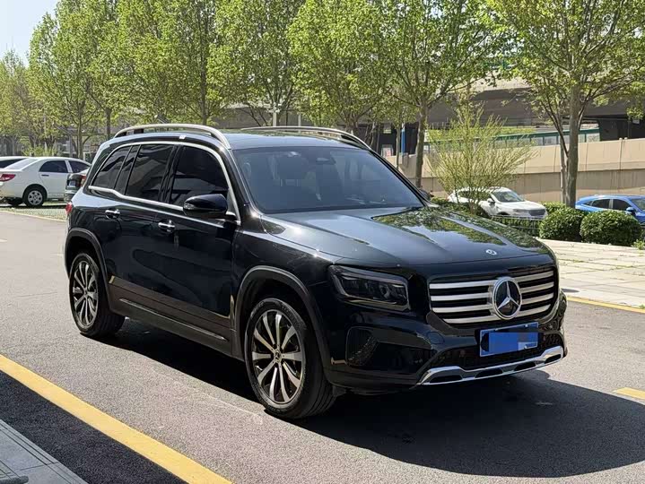 Фото 3 - Mercedes-Benz GLB-Class
