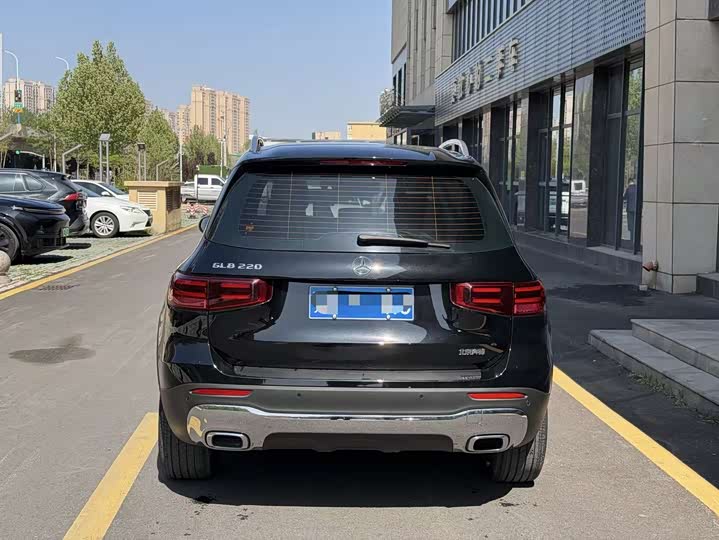 Фото 5 - Mercedes-Benz GLB-Class