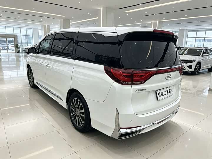GAC Trumpchi M8 2021 2021款 领秀系列 390T 尊享版