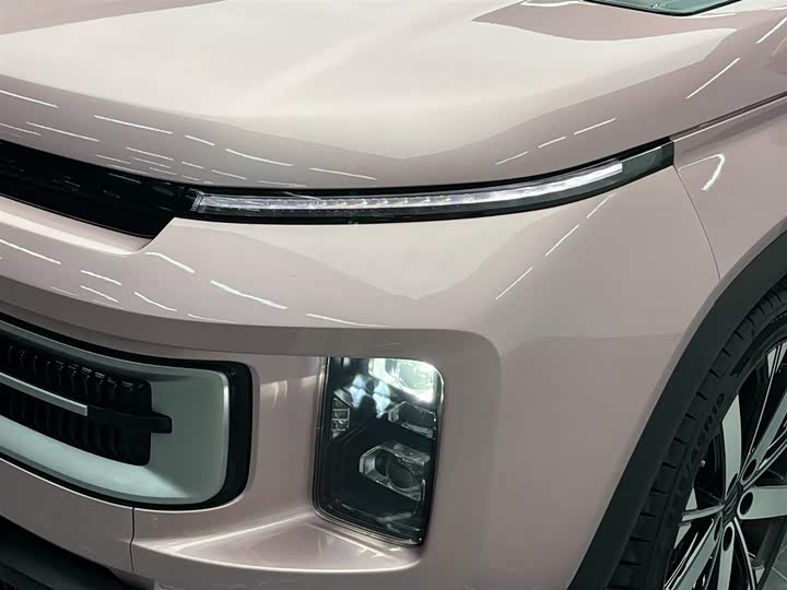 Geely Icon 2023 2023款 1.5TD 巧克力醇巧版