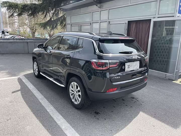 Jeep Compass 2020 2020款 220T 自动精英版