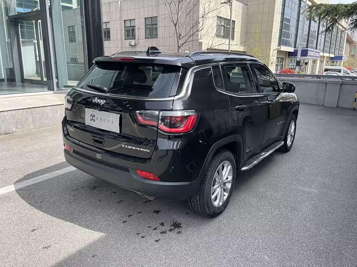 Jeep Compass 2020 2020款 220T 自动精英版