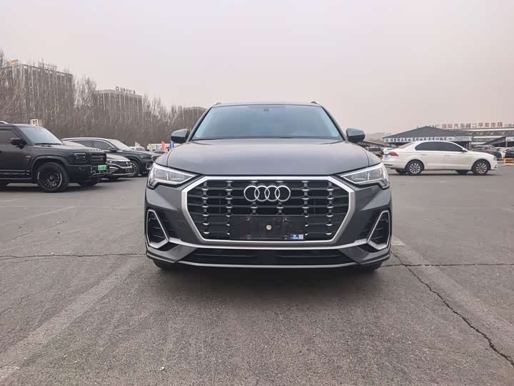 Zdjęcie 2 - Audi Q3