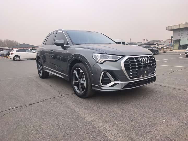 Zdjęcie 3 - Audi Q3