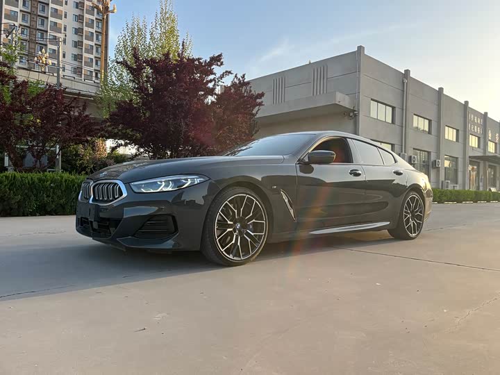 BMW 8 Series 2022 2022款 840i xDrive 四门轿跑车 M运动套装