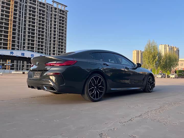 BMW 8 Series 2022 2022款 840i xDrive 四门轿跑车 M运动套装