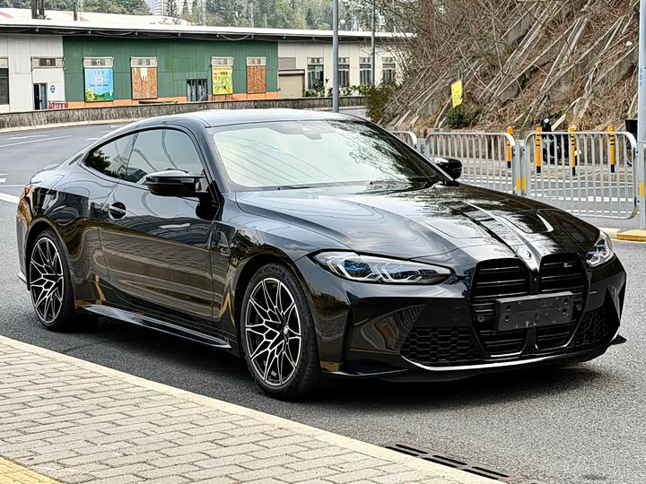 BMW M4 2023 2023款 M4双门轿跑车 雷霆版