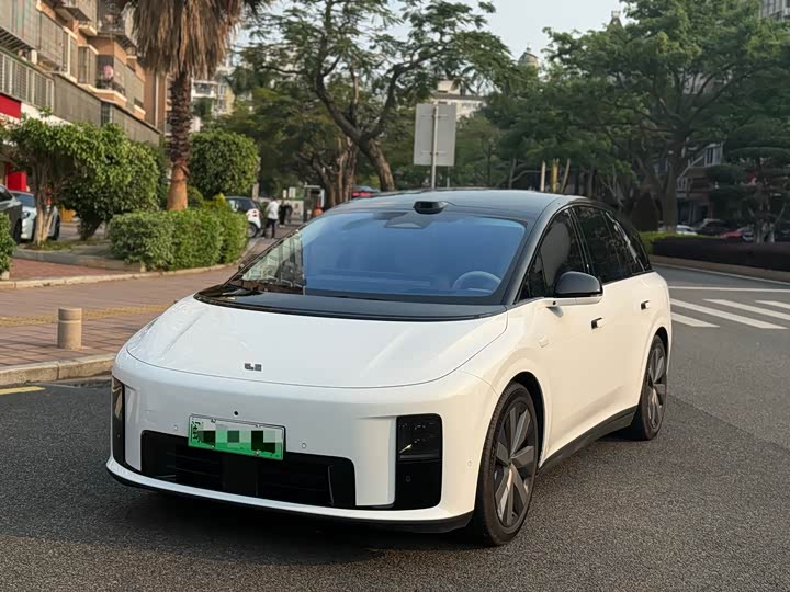 LiXiang i8 2025 2025款 标准版
