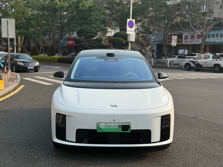LiXiang i8 2025 2025款 标准版