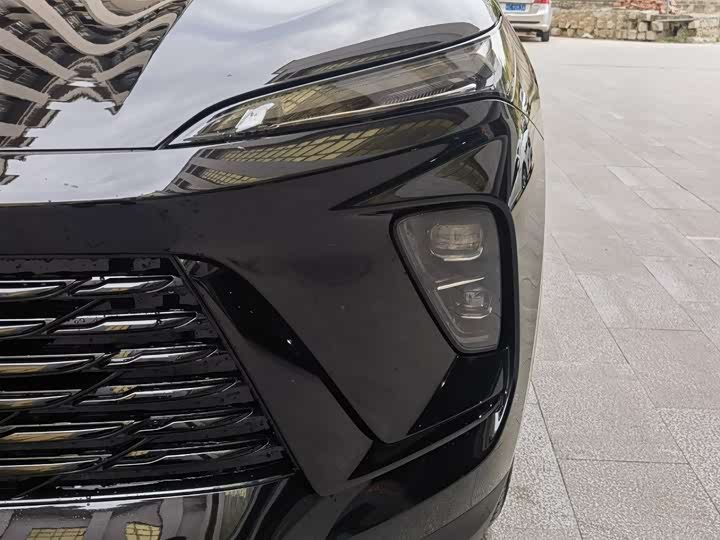 Buick Envision Plus 2026 2026款 昂科威Plus 28T 两驱白金版
