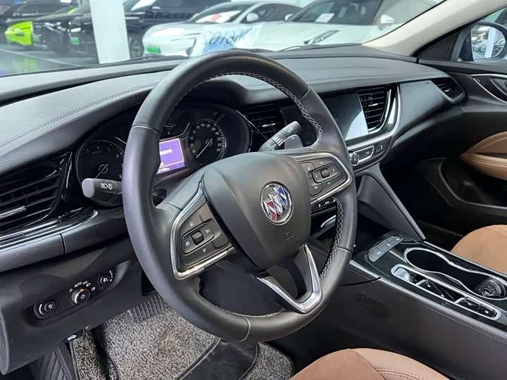 Фото 5 - Buick Regal