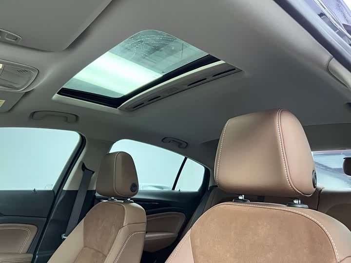 Фото 6 - Buick Regal