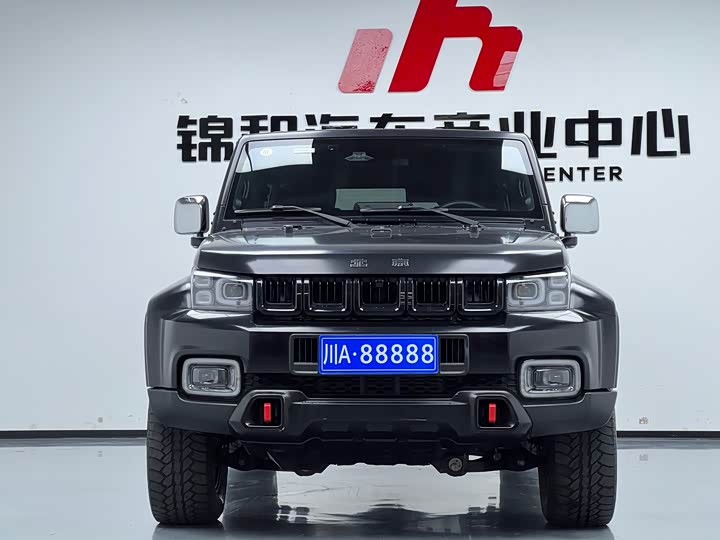 BAIC Beijing BJ40 2021 2021款 2.0D 自动四驱刀锋英雄版侠客型（前后电控锁）
