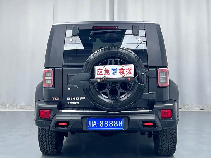 BAIC Beijing BJ40 2021 2021款 2.0D 自动四驱刀锋英雄版侠客型（前后电控锁）