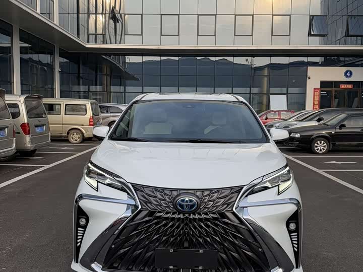 Toyota Sienna 2024 2024款 2.5L混动 豪华版