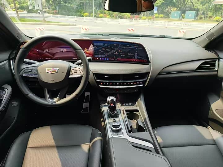 Cadillac CT5 2025 2025款 28T 城市运动版