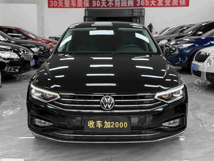 Фото 1 - Volkswagen Magotan