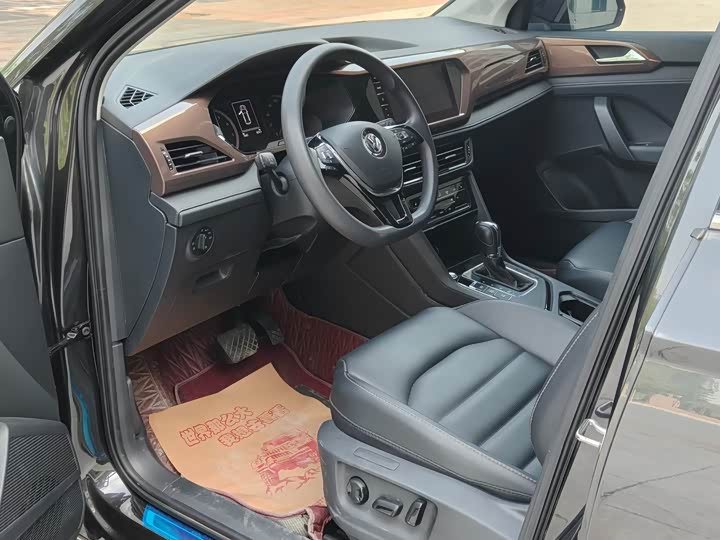 Volkswagen Tharu 2021 2021款 330TSI 四驱豪华版
