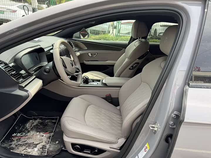 BYD Han 2025 2025款 DM-i 125KM激光雷达智驾型