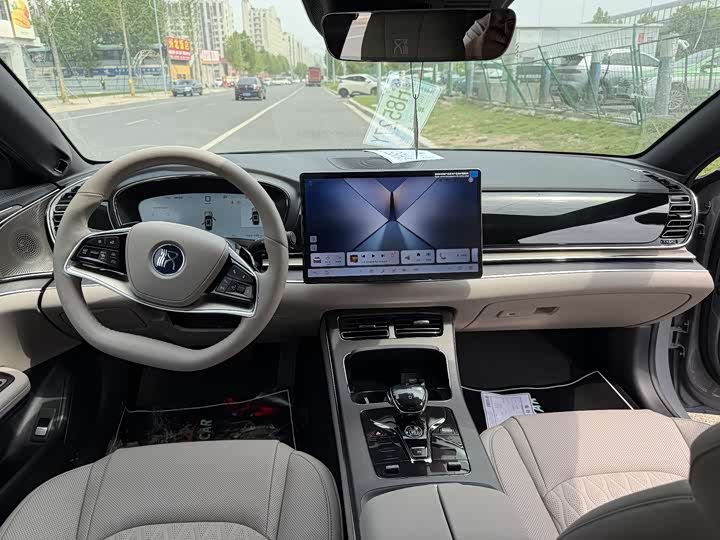 BYD Han 2025 2025款 DM-i 125KM激光雷达智驾型