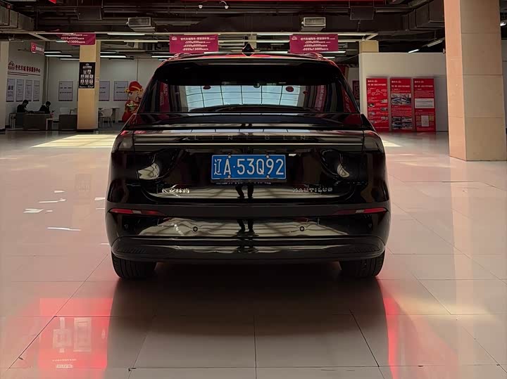 Lincoln Nautilus 2025 2025款 2.0T 四驱尊逸混动版