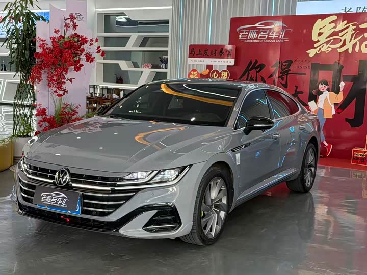 Фото 1 - Volkswagen CC