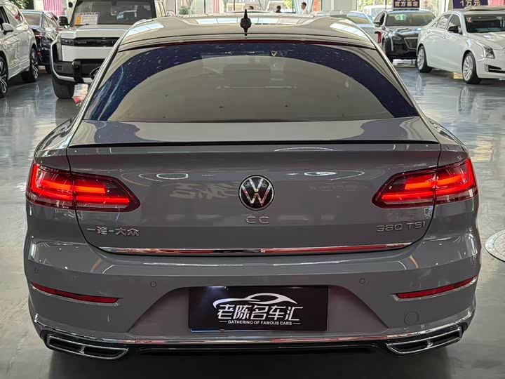 Фото 8 - Volkswagen CC
