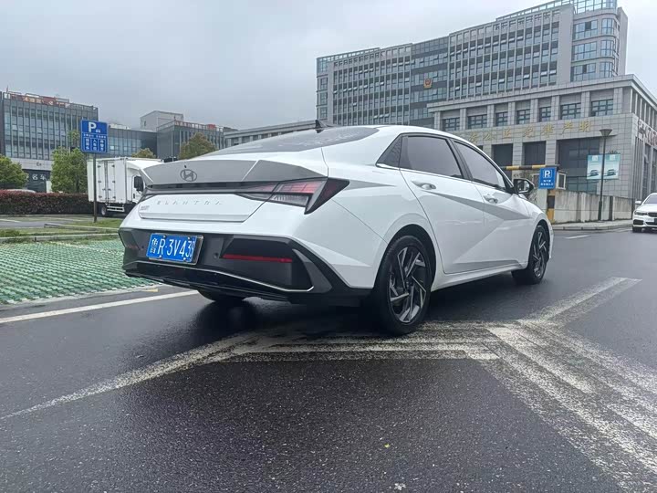 Hyundai Elantra N line 2023 2023款 1.5L CVT GLX精英版