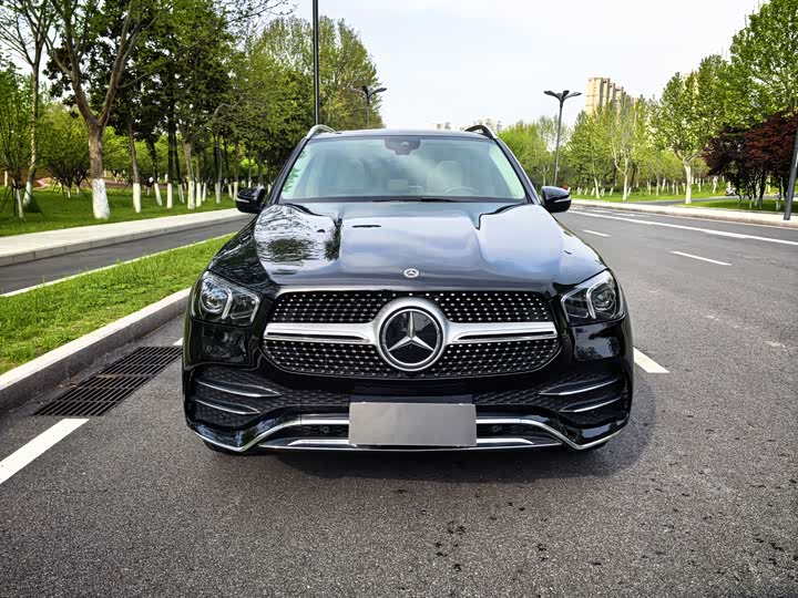 Фото 2 - Mercedes-Benz GLE-Class