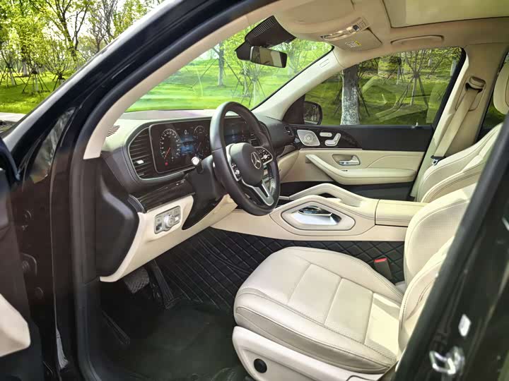 Фото 7 - Mercedes-Benz GLE-Class