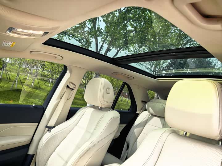 Фото 8 - Mercedes-Benz GLE-Class