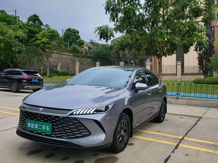 صورة 1 - BYD Qin Plus
