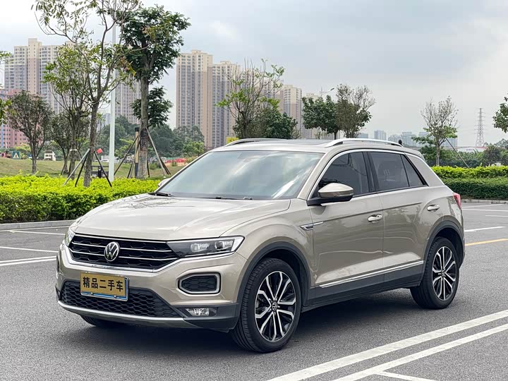 Фото 1 - Volkswagen T-Roc