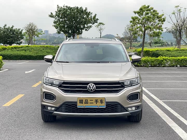Фото 2 - Volkswagen T-Roc