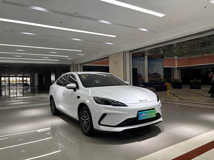 BYD Seal 05 DM-i Hybrid 2025 2025款 DM-i 智驾版 120KM旗舰型