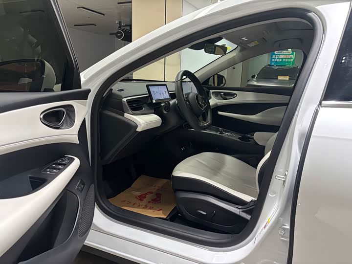 BYD Seal 05 DM-i Hybrid 2025 2025款 DM-i 智驾版 120KM旗舰型