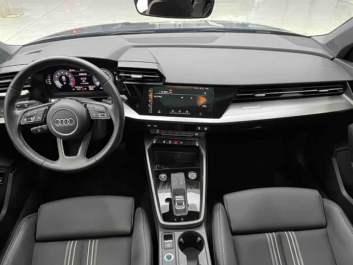 Zdjęcie 2 - Audi A3