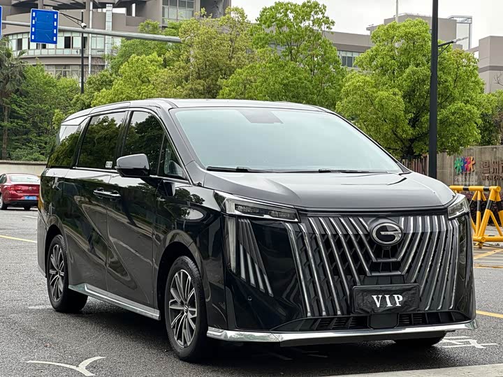 GAC Trumpchi M8 2024 2024款 大师系列 400T 尊贵版
