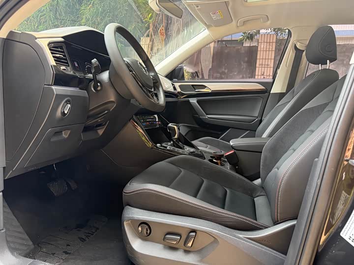 Фото 4 - Volkswagen Tayron