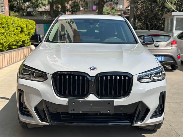 Фото 2 - BMW X3