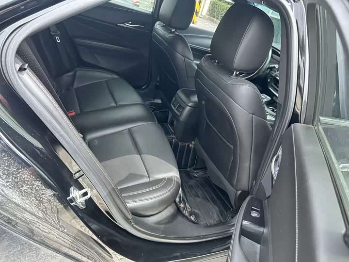 Фото 5 - Cadillac CT4