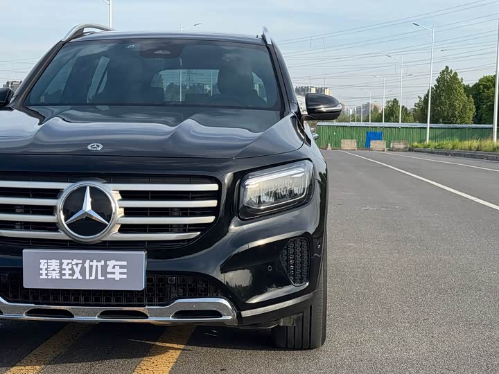 Zdjęcie 5 - Mercedes-Benz GLB-Class