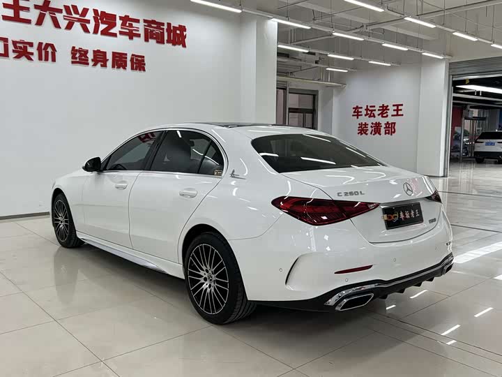 Фото 6 - Mercedes-Benz C-Class